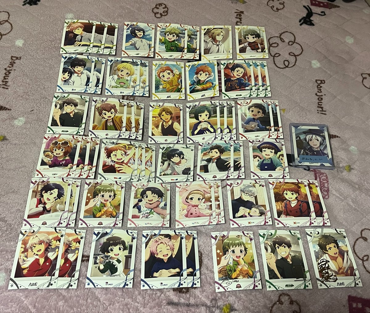 koto_e_ht's tweet photo. 【交換】SideM ぱしゃこれ 10弾

【譲】
N：写真参照
箔：誠司 巻緒 道流

【求】
N：四季 夏来 想楽
箔：想楽 四季

郵送のみのお取引
お気軽にお声掛けください。 https://t.co/YZuBWma0Pu