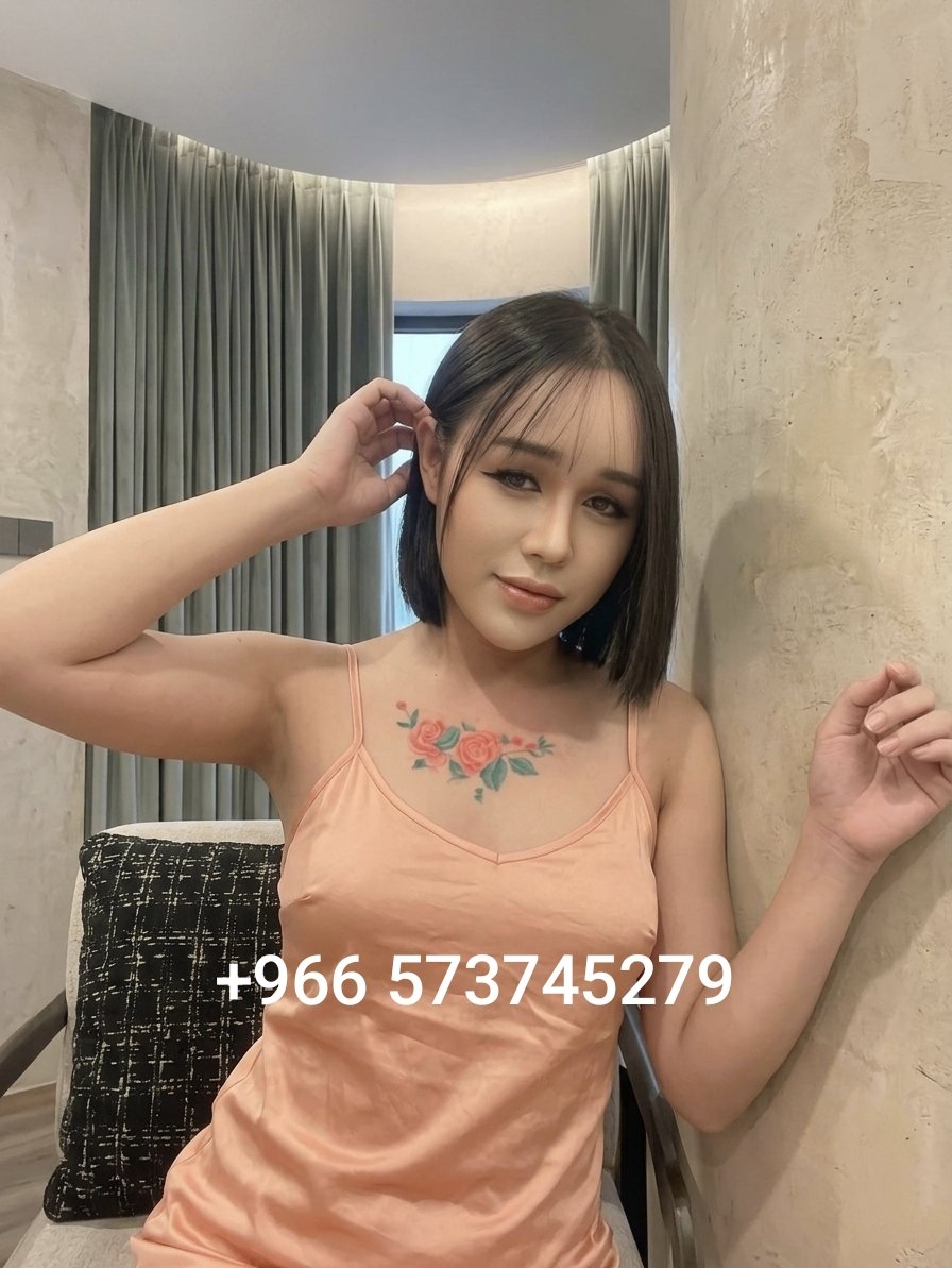 Sariko44214's tweet photo. #ladyboy_jeddah 
.
.
.
#Al_faisaliyah
#jeddah https://t.co/cW2f2B2gEq