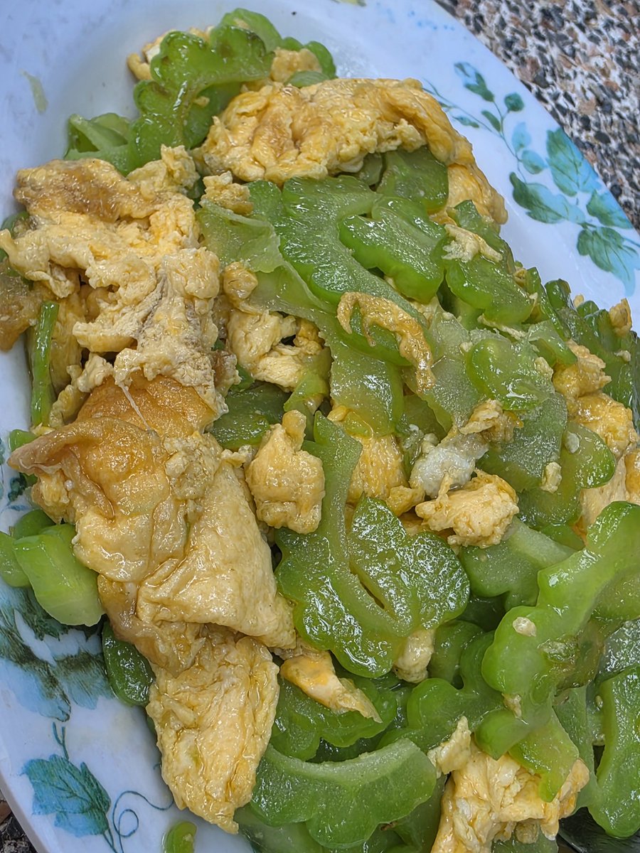 mynameispanata's tweet photo. ทานข้าวกันฮะ🍽
มื้อเที่ยงหรอยๆนิ
ห่ายยยยบายพุง https://t.co/Z1svuYbJiE
