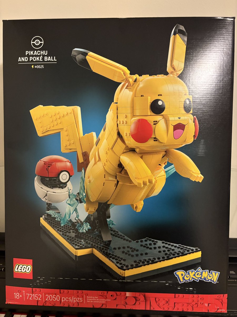 benny0416's tweet photo. Pokémon Lego https://t.co/aGhwhApLdz