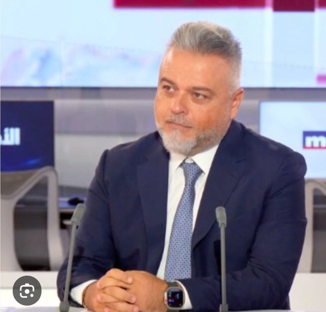 maroungassaf's tweet photo. من لم يؤمن يوماً بلبنان أولاً قولاً وفعلاً، ومن أمضى سنوات يبرّر الوصاية السورية ويمنحها الغطاء السياسي والأيديولوجي، لا يملك اليوم أي شرعية أخلاقية أو وطنية لإلقاء محاضرات في الدولة والسيادة ، قبل مهاجمة من واجه الاحتلال، فليتجرأ أولاً على الاعتذار للبنانيين عن الدفاع عن نظام صادر القرار الوطني، وقمع الحريات، واغتال السيادة. فالذاكرة لا تُمحى بالشعارات، والتاريخ لا يُزوَّر بالصوت المرتفع.
#حسان_صقر #الكتائب_اللبنانية #لبنان_أولاً