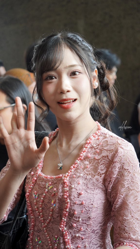 aanakesan's tweet photo. alana selalu mempesona
@AR_LanaJKT48 https://t.co/wXln70Yr5M