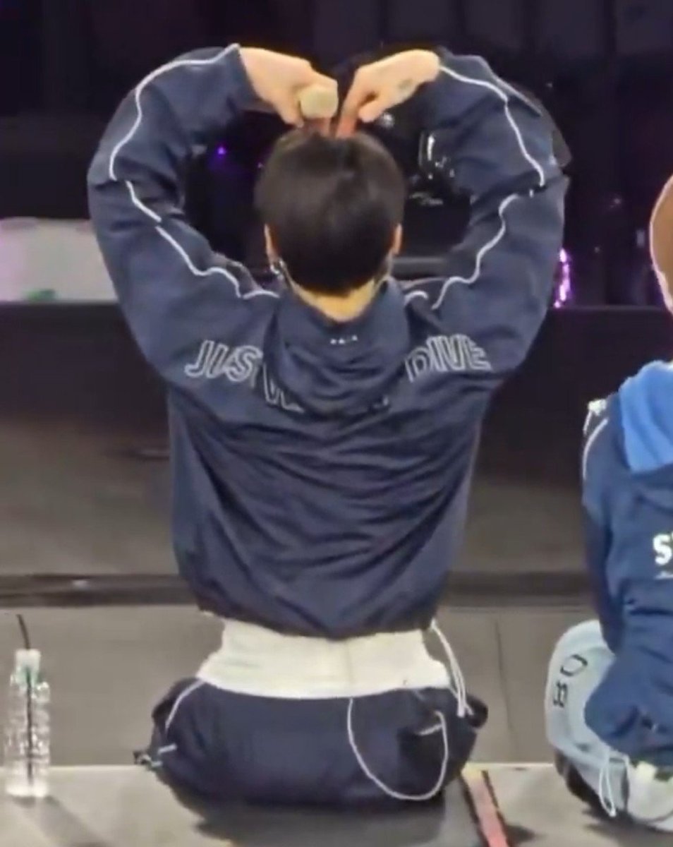 thvkoobaby's tweet photo. Hehe https://t.co/8kBl3vNySO