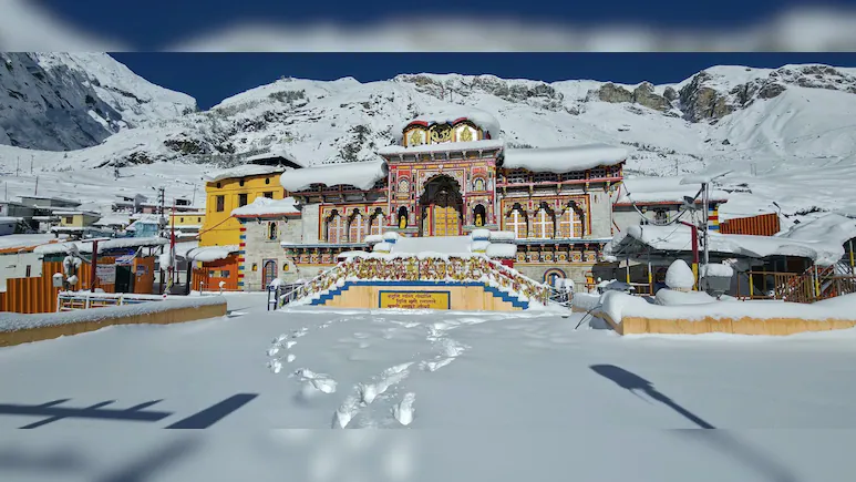 mark1_spark_'s tweet photo. After Ayodhya, Badrinath Hit By Donation Theft Claims, Temple Trust Orders Probe
https://t.co/R97k0cMNEN https://t.co/Px5xYbDmHq