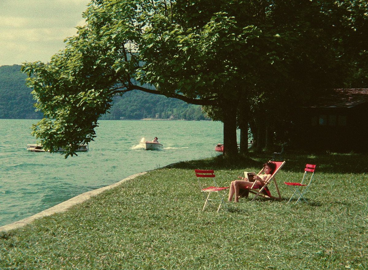 4NReveur's tweet photo. Le Genou de Claire (Éric Rohmer, 1970) https://t.co/O95EaoX79m