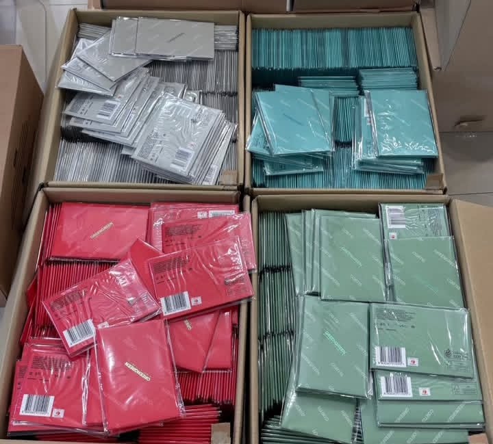 yangdotyup's tweet photo. 코르티스 그린그린 위버스반 미개봉 맬범 양도 cortis greengreen weverse unopened album sell

set 2.0 (4pcs) On hand
Limited stock only   
⭕Minimum 10 sets⭕ https://t.co/46IMIIXJYE