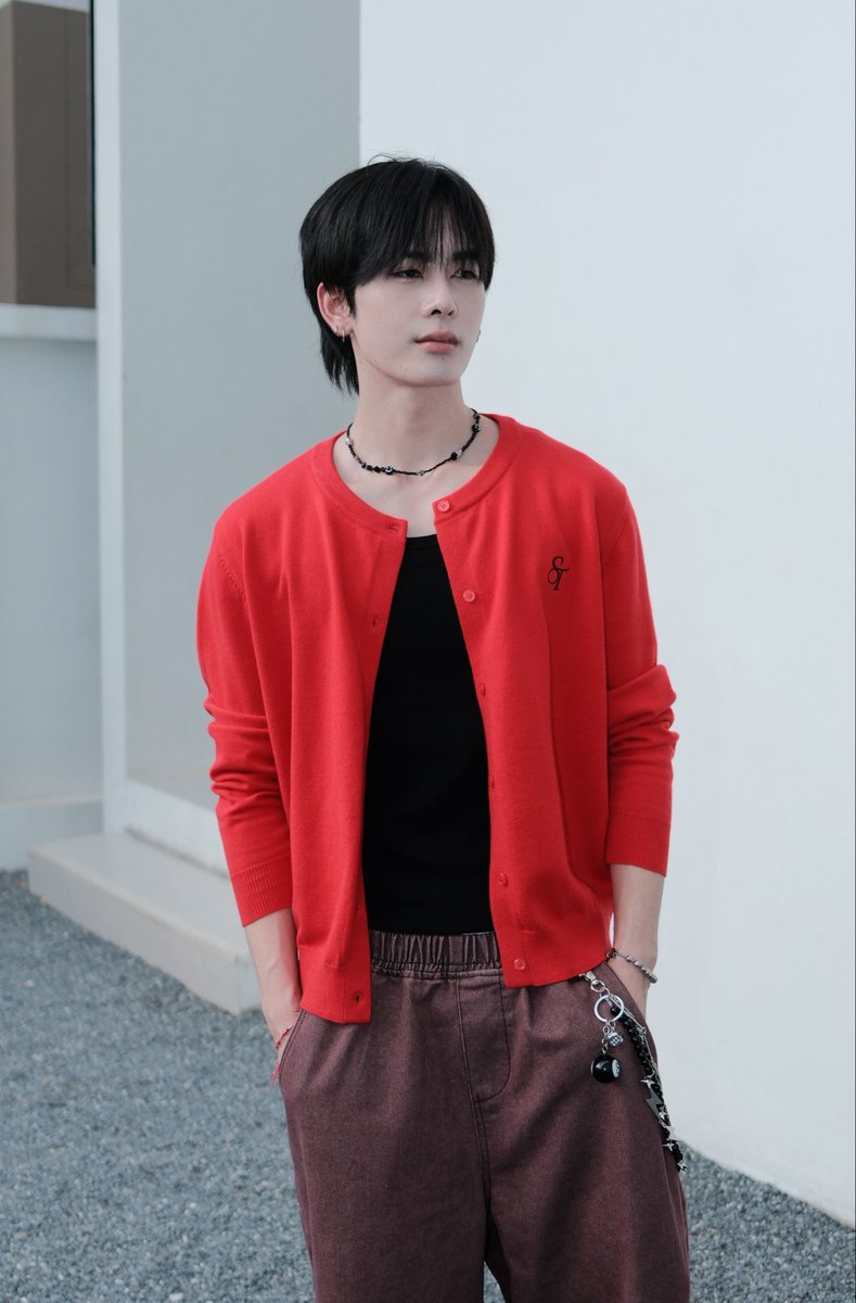 tokkiwoni's tweet photo. wts lfb ph ww GO

 ˗ˏˋ S-TRIX CLUB by SANTA PONGSAPAK  — TROUBLE COLORS KNIT ˎˊ˗

₱3,500 + LSF

📌 The price stated is inclusive of all fees except for the local (PH) shipping fee.
📌 Available in RED, GREY, BLUE, CREME

ꔣ FAST ETA
ꔣ ALL-IN/INCLUSIVE OF ISF
ꔣ ₱500 DP, RemBal on July 30

𖥻 thai bl gmmtv perthsanta