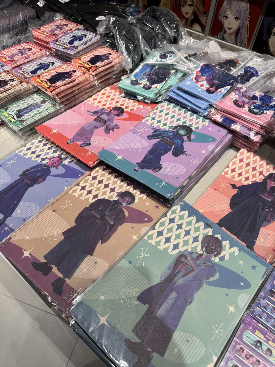 R0eN_Game's tweet photo. 渋谷TSUTAYAのミルキーサブウェイポップアップストア来た！💫✨
みんな浴衣姿かわいすぎる。推し活で散財！ https://t.co/zhViw75hq4