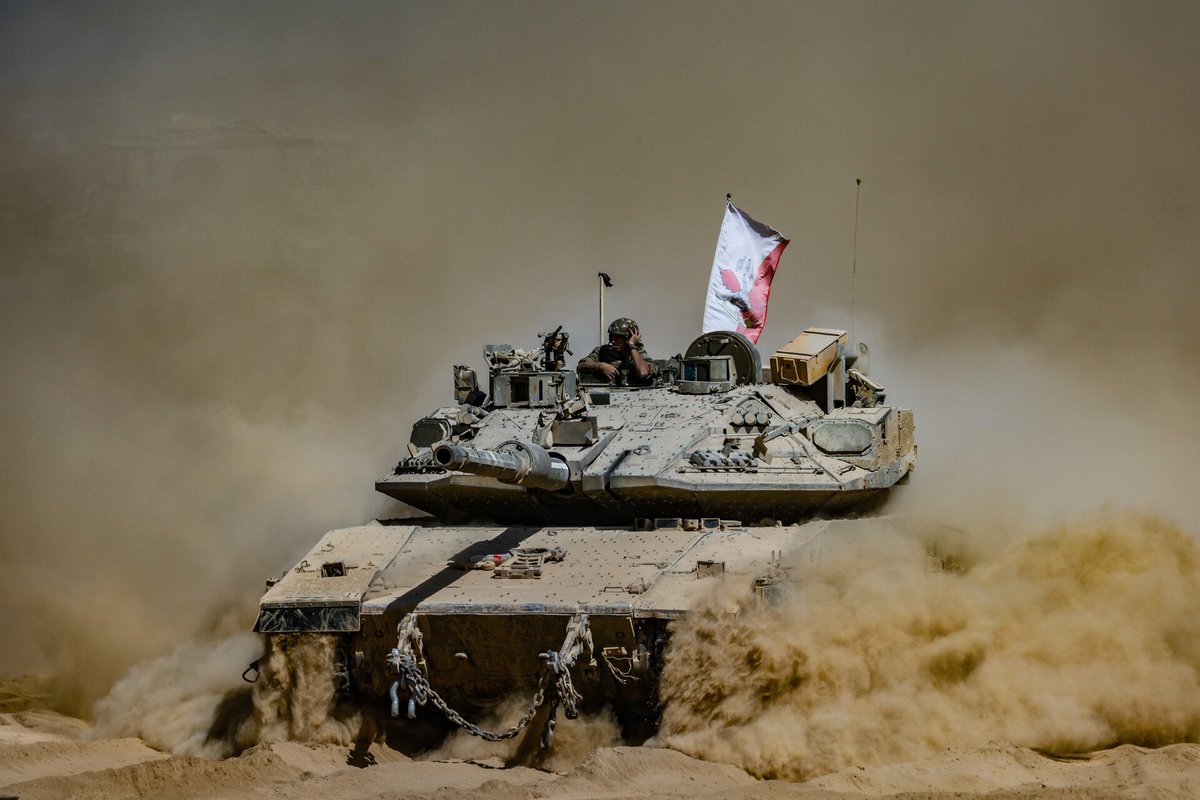 N12News's tweet photo. ההערכה בישראל: המלחמה בעזה עשויה להתחדש בתוך חודשיים - רגע לפני הבחירות

https://t.co/qnDUirj2fv | @bokeralmog https://t.co/pnpL35VEhM
