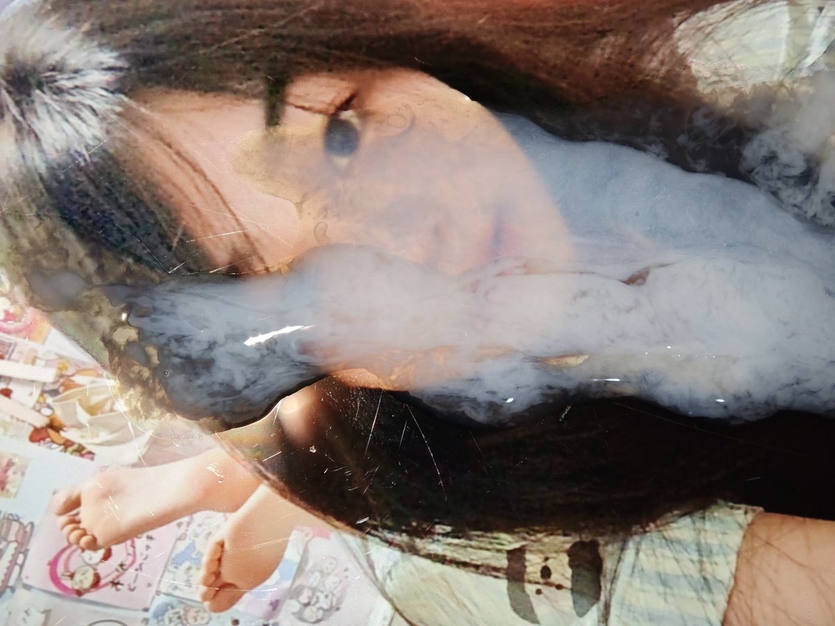 CLlli25791's tweet photo. 别躲在后面窥屏了 想要被爸爸射一脸的反差母狗小骚逼直接私信发照片 现在就射给你 #颜射 #射屏 #反差 #女大 #母狗 #合照 https://t.co/WCNY1mg4up