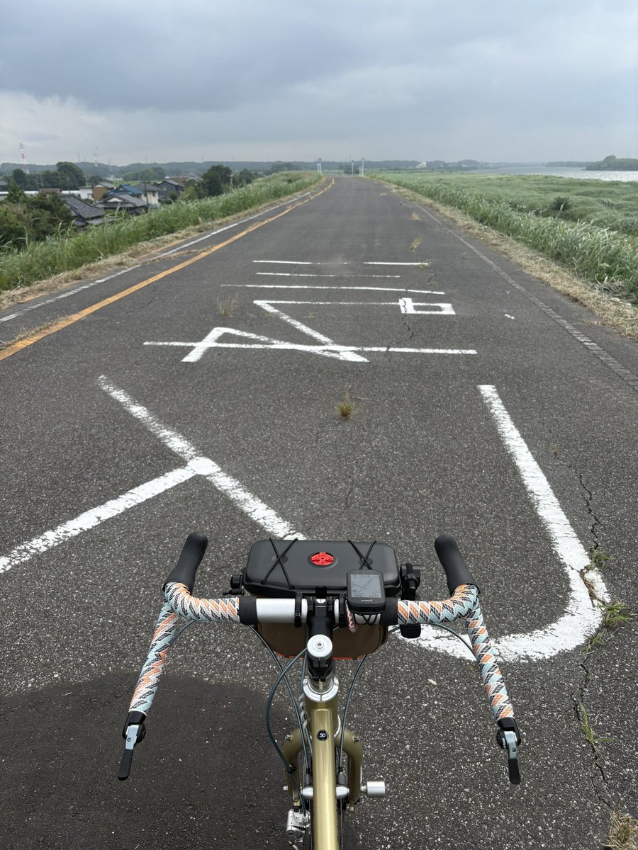 Rring2204's tweet photo. 沼から沼へ https://t.co/m45kQOjvAz