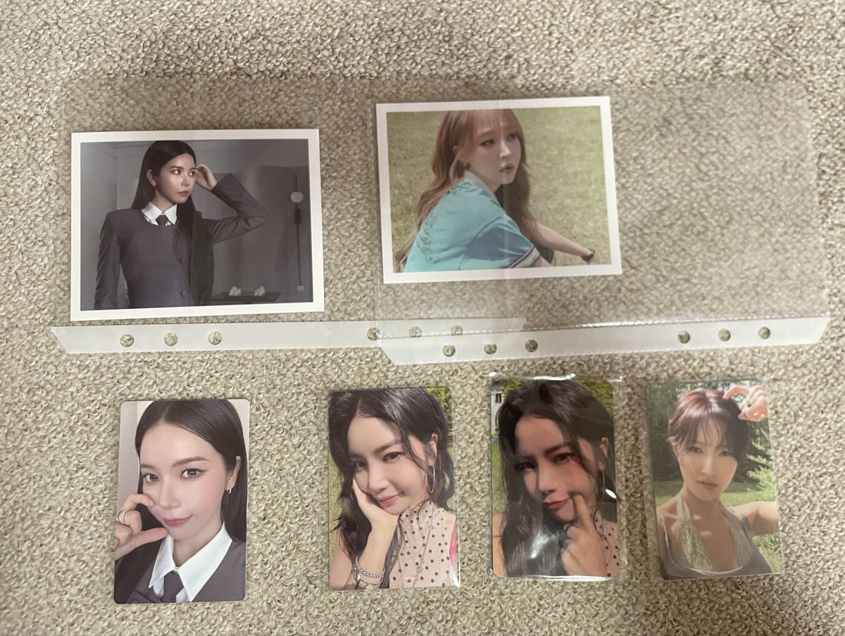 molecule_museum's tweet photo. MAMAMOO 4WARD フォトカード
ママム　トレカ　交換

譲）画像🟠
　画像3 フォトカード　ムンジョル、ソラ

求）画像🟣または同異種フィイン
　　フォトカード　フィイン
　　すべて（Memories ver>Silence ver)

郵送または都内手渡しを希望しております。
検索からもお気軽にお声掛けください！ https://t.co/tYtaCbkioM
