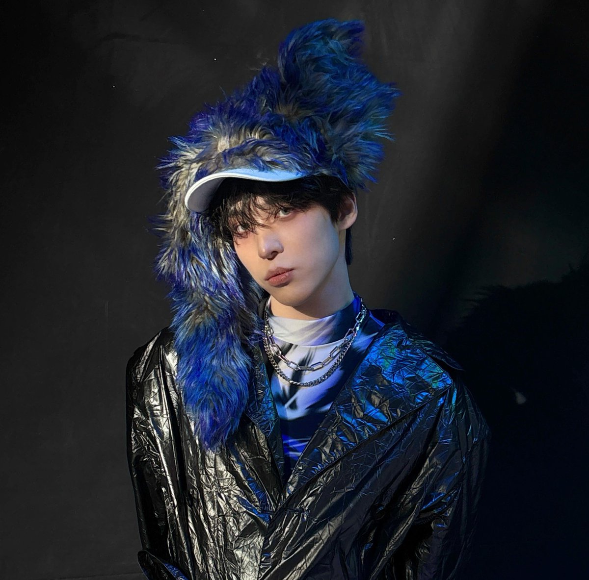 写真・グラフィック colorblind - Marblue sh has been colorblind since birth. one day, he found an injured