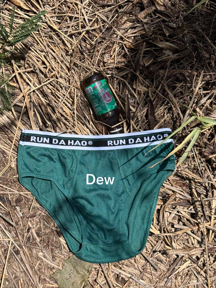 DewUnderwear's tweet photo. เกงในบ้านๆสีเขียวแบบนี้เป็นไงครับ https://t.co/fLXuIxMnAI
