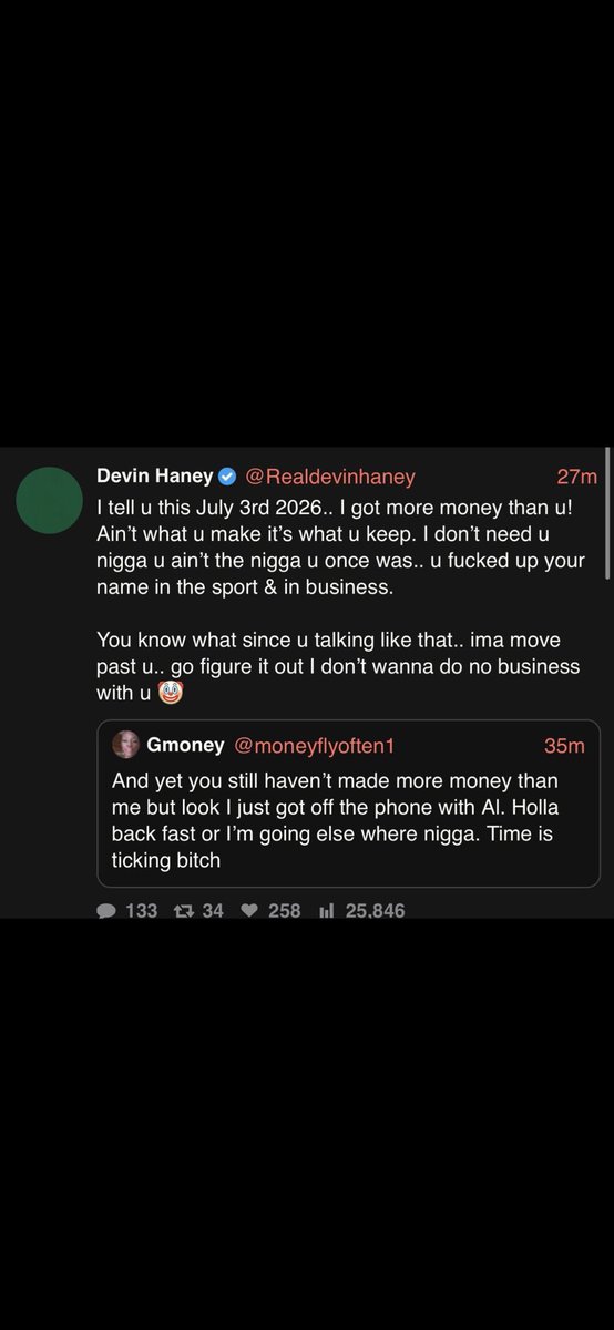 user37336373's tweet photo. @jayisbakk Stop tryna defend yo boyfriend nigga he don’t kno u😂😂 https://t.co/oOWnAT5JnL