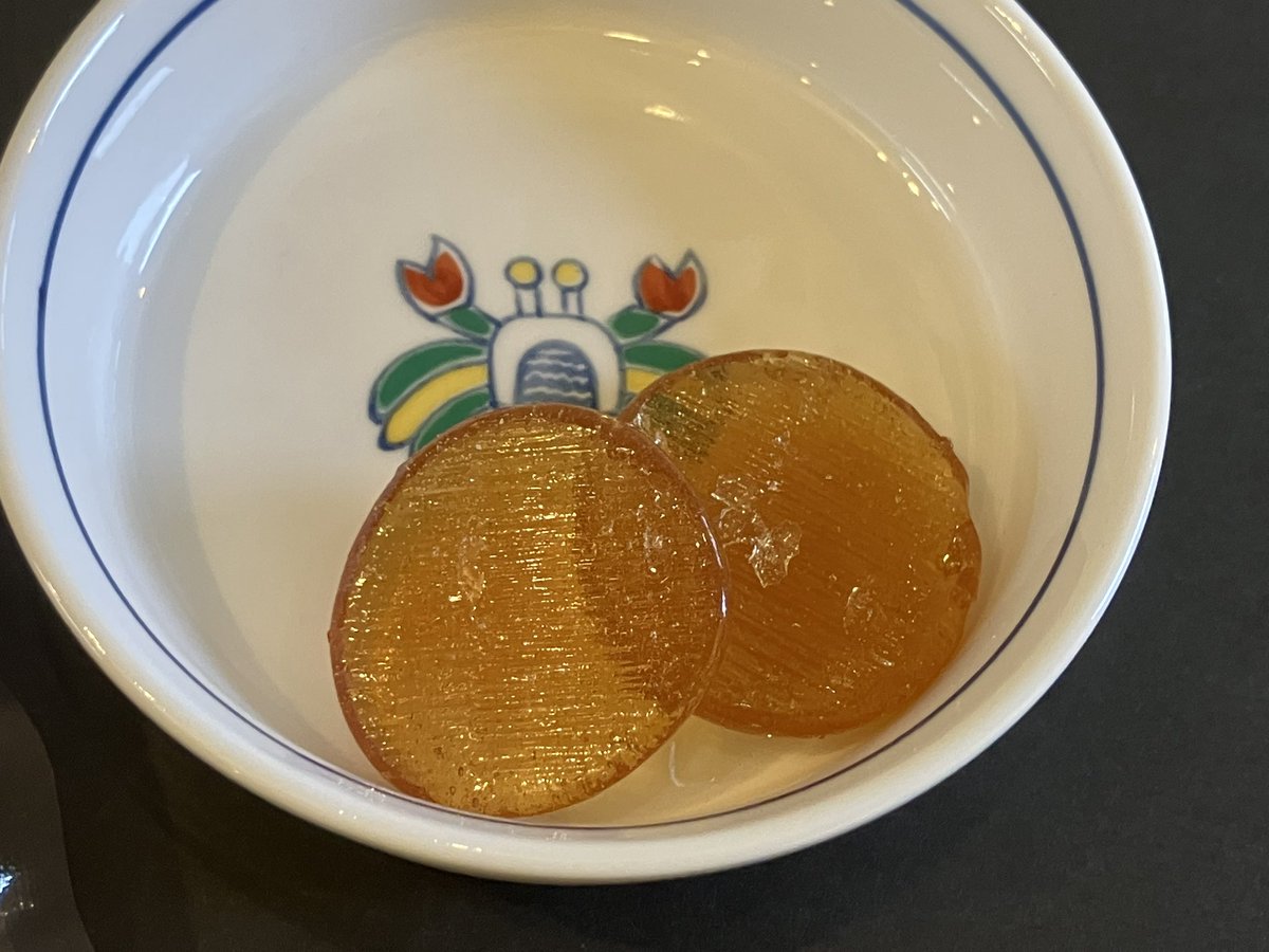 ataro_misuta's tweet photo. かにが坂飴！！！！
原材料少なっ！

滋賀県甲賀市土山町、東海道の難所のひとつ"鈴鹿峠"に伝わる坂上田村麻呂の鬼退治伝説、大蟹伝説、田村神社前のかにが坂飴製造販売所……米粉たこ焼き(…米粉たこ焼き？)……………米粉たこ焼き？？

全部巡りたい……

#蟹グッズクラブ
#蟹グッズMAP https://t.co/mD6vKdAOoQ