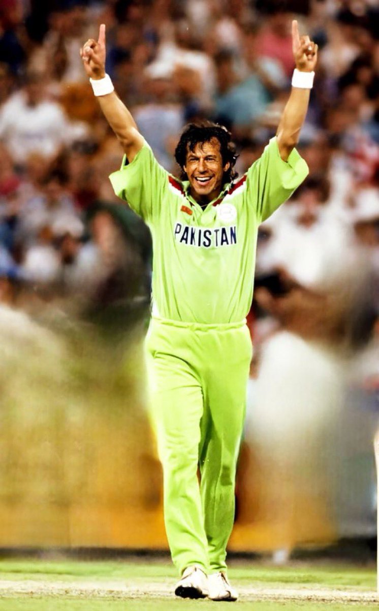 RodiumInsights's tweet photo. فوج جتنا عمران خان کومٹاتی ہے وہ اتنا ابھرتا چلا جاتا ہے۔
کیونکہ خان کا ایمان ہے عزت ذلت صرف اللہ کے ہاتھ میں ہے ۔ https://t.co/fAI34Mb086