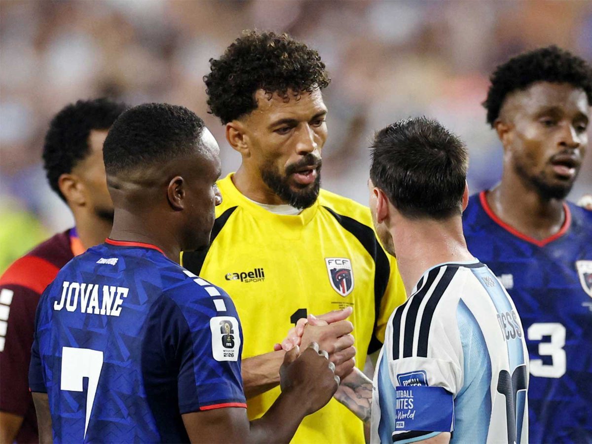ani_digital's tweet photo. "How beautiful football is": Legends hail Cabo Verde's impressive showing against Argentina in FIFAWC R32
Read @ANI Story |
https://t.co/Q48aN7EBAV
#CaboVerde #FIFAWorldCup #IkerCasillas #Vozinha #Argentina #MatsHummels https://t.co/6RcGQUCXk4