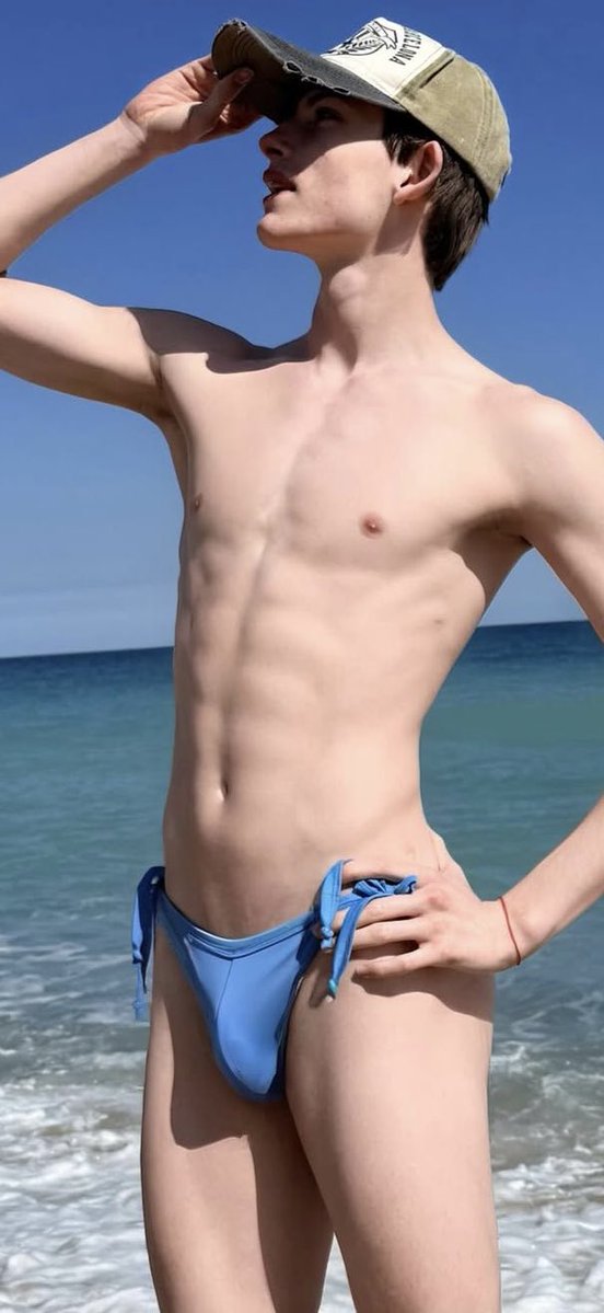 hairy_chest_gay's tweet photo. https://t.co/PxbVDmphG8