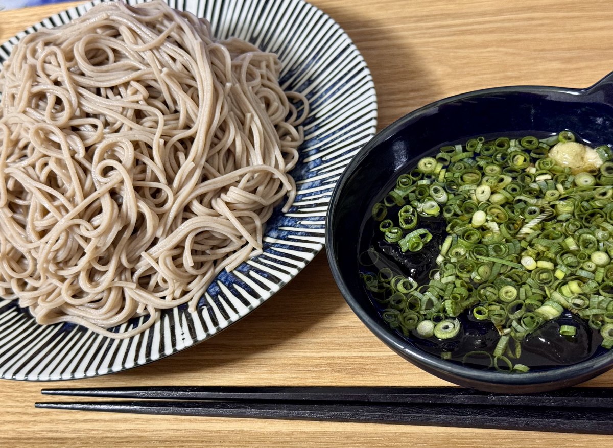 LaimanGreen's tweet photo. もりもり蕎麦 https://t.co/6PNCiZjUnk