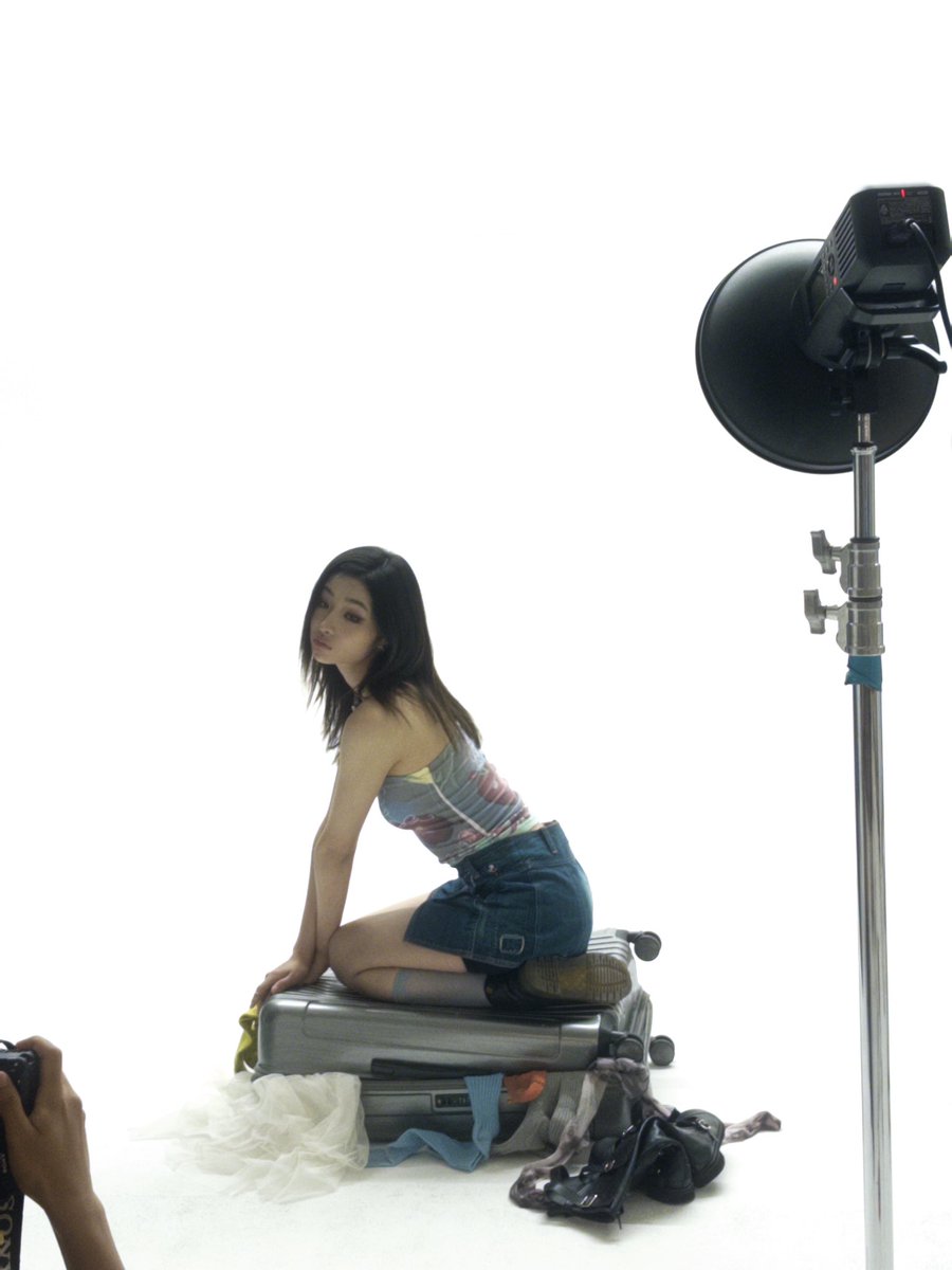 haepalisoolife's tweet photo. 주말이지만....스타일링 작업 촬영해뜸 이번꺼 너무 맘에들어서 기대된다 https://t.co/xdLeCSmYqQ