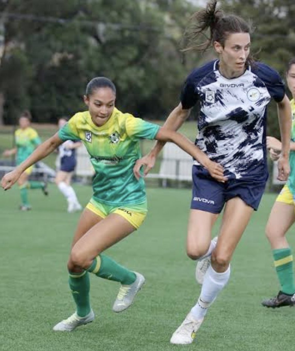 WomenReadWomen's tweet photo. Kirralie is under a two-year Apprehended Violence Order for referring to trans-identified males as men.

For raising concerns about men who claim to be women playing in women's sports, Kirralie was ordered to pay a total of $95,000 AUD to the two men she had "vilified". https://t.co/SEl9lRlFj7