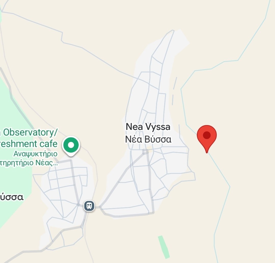 alarm_phone's tweet photo. 🆘️ from 8 young people stuck in the forest near Nea Vyssa, #Evros, #Greece for 4 days! We are in contact with the group who is very exhausted &amp; afraid of a #pushback! Some of them are hurt &amp; cannot continue. Local police is informed that they need urgent medical assistance. https://t.co/dHicXjA4wi