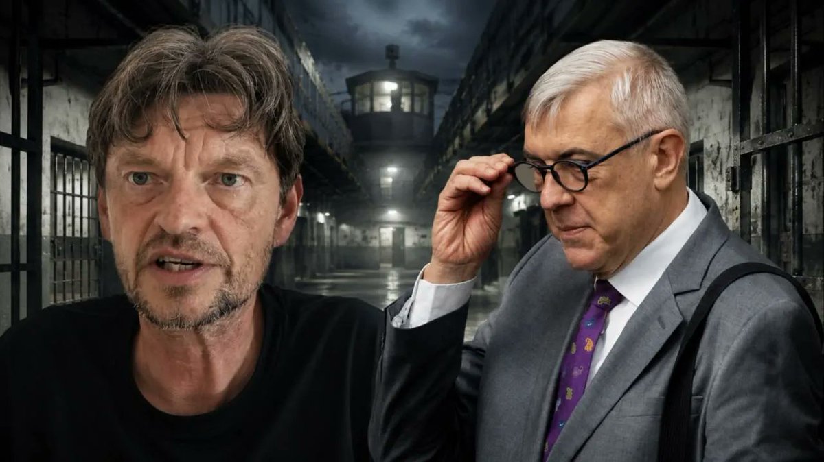 DawidWildstein's tweet photo. CUDOWNA WIADOMOŚĆ! Warto, by było o niej jak najgłośniej. Władza się przestraszyła i wycofała, dziennikarz Kraskowski na wolności!

Wpłacono za niego kaucję (konkretniej zrobił to Tomasz Sakiewicz, prezes Republiki).
To serio wspaniała wiadomość. I kolejna porażka tej władzy. Jak widać presja ma sens i się wycofali.

Ale też przy tej okazji trzeba przypomnieć o tym, co w tej sprawie odwaliła ta władza i jej media, w sposób czysto białoruski. Lecimy.

- mieliśmy do czynienia z oczywistym zatrzymaniem politycznym a więc i więźniem politycznym. Zastosowano zupełnie nieadekwatne środki względem dziennikarza. Był traktowany w sposób niedopuszczalny, wszystko wskazuje na to, że dokonano go w celu przejęcia dokumentów mogących obciążać drugą osobę w państwie i wiceszefa rządzącej partii, Romana Giertycha. 

- Kraskowski od lat był obiektem hejtu i nagonki (w tym gróźb pozbawienia życia) trolli powiązanych z ludźmi od Giertycha, po zatrzymaniu Kraskowskiego trolle z farm hejterów Giertycha wprost wyrażały radość, że im się udało dorwać Kraskowskiego.

- Kraskowski ujawnił i przedstawił bardzo mocne dowody na to, że druga osoba w państwie, prawa ręka Tuska i wiceszef rządzącej partii to niebezpieczny, brutalny gangster polityczny, zaś w powiązanych z nim aferach pojawia się trop rosyjski- co zostało potwierdzone przez inne media.

- media powiązane z władzą wyciszały jak się da temat (niektóre nawet usprawiedliwiały!), jest to ich absolutna kompromitacja, dowód ich degeneracji, osiągnięcia poziomu szczekaczek z Rosji czy Białorusi.

- podobnie milczenie w tej sprawie NGOsów takich, jak Amnesty, czy Helsińska Fundacja jest ich absolutną kompromitacją i dowodem bycia skorumpowanym przez obecny system. Podobnie z środowiskami "intelektualnymi czy "obywatelskimi" (Kultura Liberalna, Fundacja Batorego etc) czy pseudo lewicą (czy np Krytyka Polityczna zauważyła sprawę?)

Powtórzę, to cudowna wiadomość i warto, byście było o niej jak najgłośniej. Władza się przestraszyła i wycofała. Niestety w niczym nie zmienia to faktu, że państwo, w którym w ten sposób potraktowano dziennikarza krytykującego władzę, bliżej do mafijnego bantustanu niż zachodniej demokracji.

Dawid

Ps. Algorytmy często tną zasięgi moich postów. Jeśli uważasz go za wart uwagi, zostaw proszę komentarz i udostępnij.
