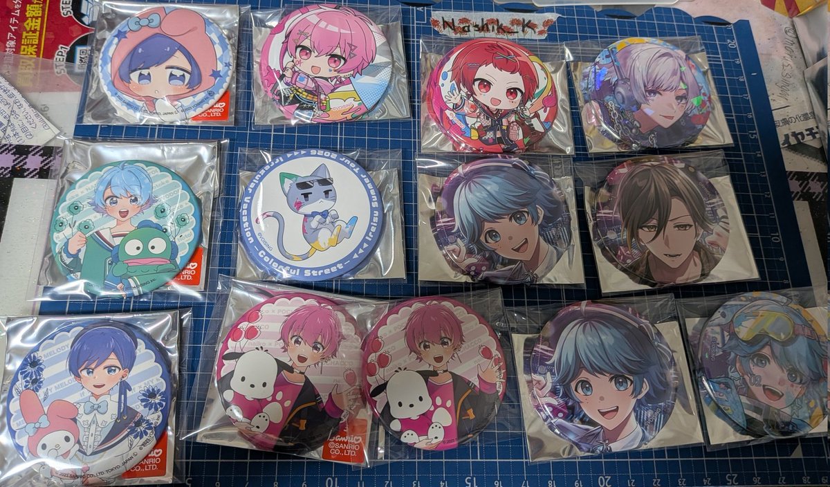 Nashik_K's tweet photo. 譲▶1-3枚目
求▶リプ欄の物、PayPay

当方売り手〇、買い手✕
 #いれいすグッズ交換 
 #いれいすグッズ買取 https://t.co/D6QzRGSOTG