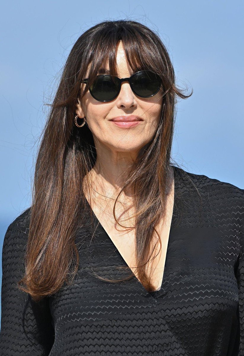 Heroineonly's tweet photo. Age is just a number. Monica Bellucci is the ultimate proof. ❤️
Still defining what it means to be an absolute goddess and an eternal symbol of grace. Pure perfection! 👑✨
#MonicaBellucci #AgelessBeauty #Iconic #TimelessGrace https://t.co/DSoZ63b4Pa