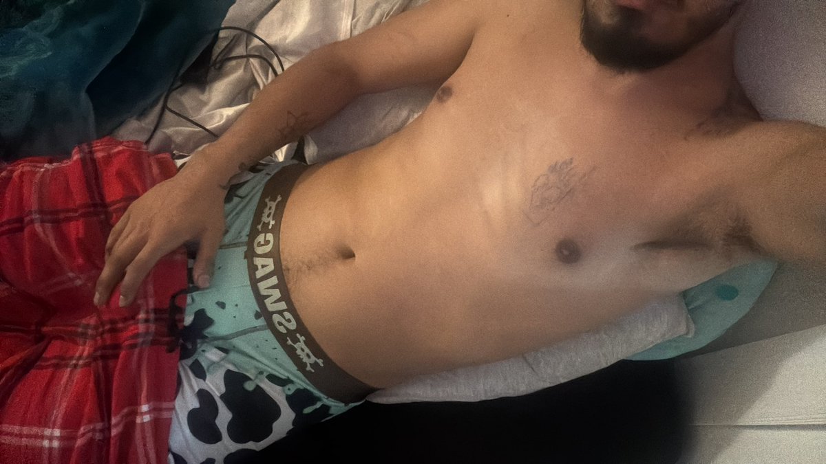 swayy055's tweet photo. bored https://t.co/bYoKVJH1UK