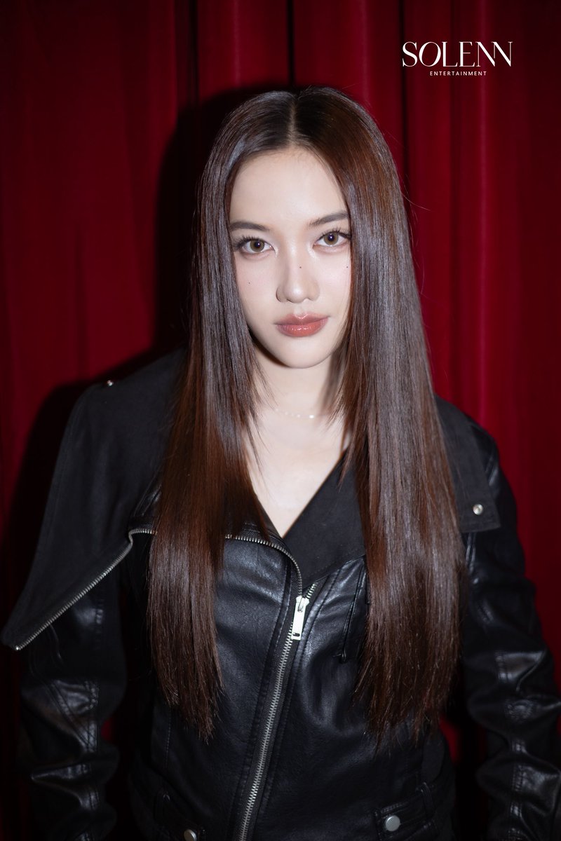 yoongsar's tweet photo. Freen look so gorgeous and stunning ❤️‍🔥

THE AIR FINAL EPISODE
#เสน่หาวาโยตอนจบ
#srchafreen https://t.co/g5sKwqmr7K