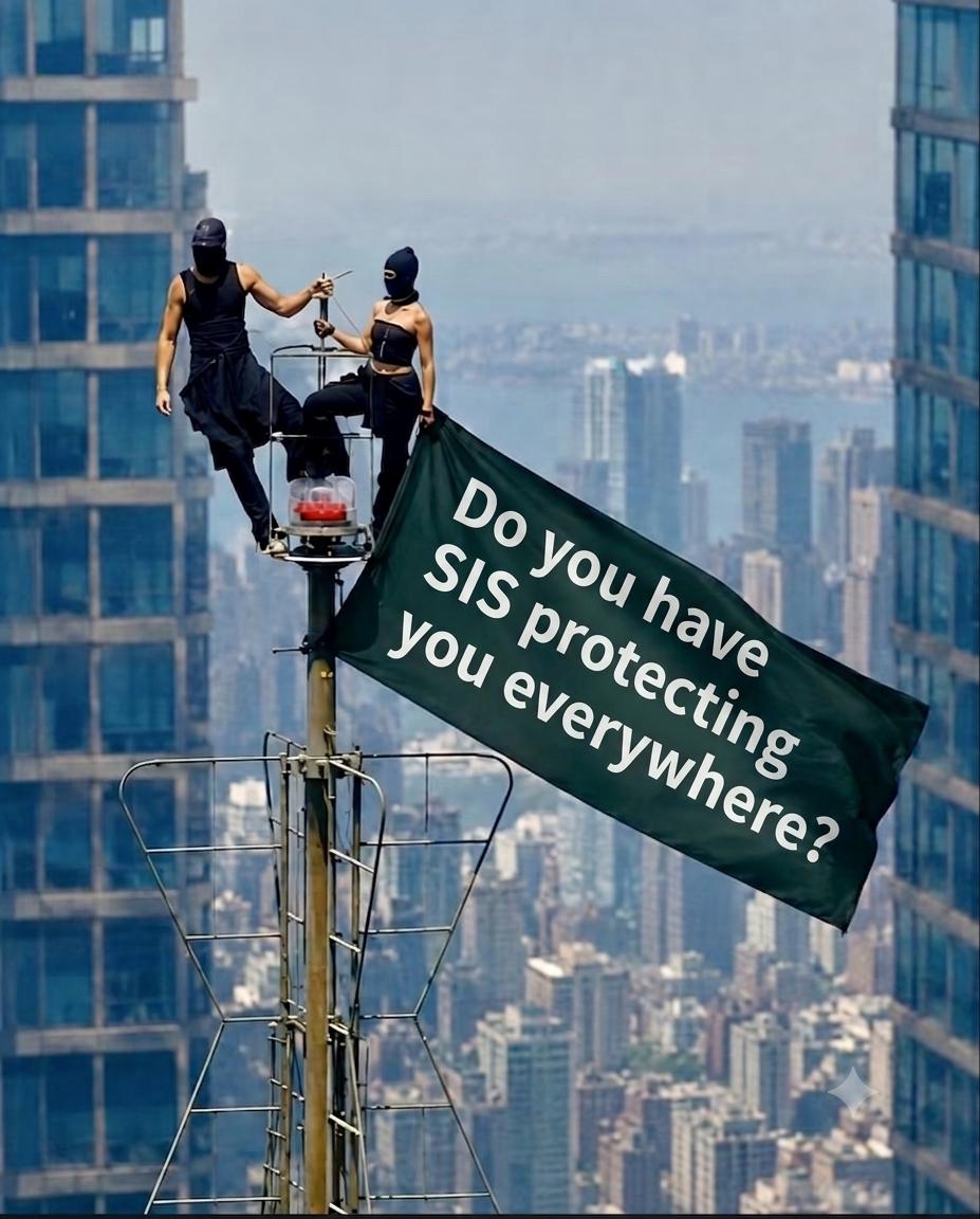 SisEnterprises's tweet photo. Some people go to great heights to get noticed.
We go even further to keep you protected.
No matter where your business stands, SIS is protecting what matters.
#SIS #SecurityEverywhere #facilityManagement #IntegratedSecurity #Security #empirestatebuilding #rooftopclimbers https://t.co/va4exl4FCy