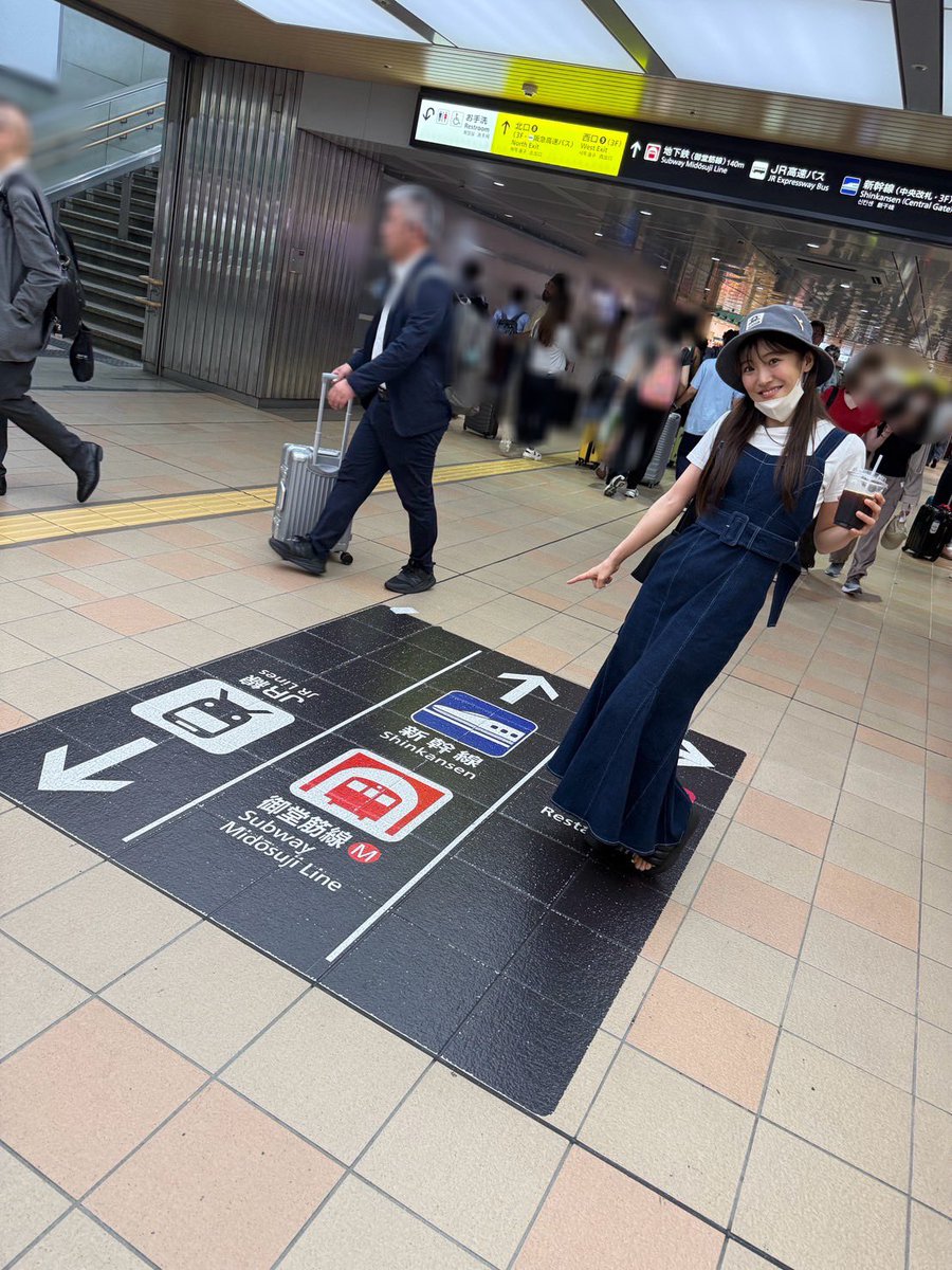 nakamotosheena's tweet photo. 大阪到着ー！っていう写真を撮りたかったけど
スポットを見つけられなかった私たち。
松島朱里ちゃんと。

いよいよ本番✨
一致団結して頑張ります💪
お待ちしております。

#デレミュ
#デレミュ_オブザデッド https://t.co/8xKXzEIhdD