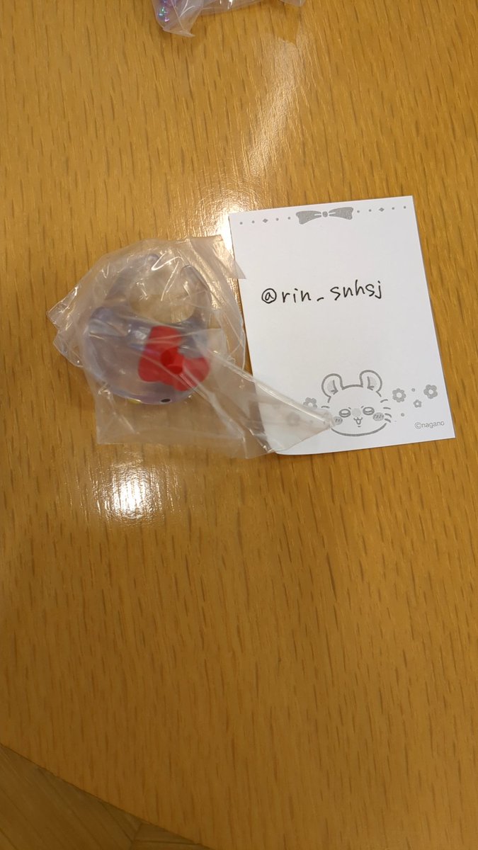rin_snhsj's tweet photo. @aya86548740meme こちらまだ募集していますか？
キティ(クリア)所持しております。
マイメロ(クリア)と交換していただけますか？
ご検討お願いいたします。 https://t.co/v9SdMWZNKO
