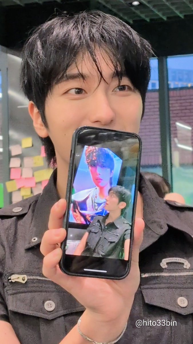 hito33bin's tweet photo. OMEGA X 4th Mini Album [𝑼𝑵𝑪𝑨𝑷𝑷𝑬𝑫] 발매 기념 OLIVEYOUNG OFFLINE STORE 깜짝 방문😍

스토어가 정말 예쁘게 꾸며져 있어서 
멋졌어요.😍
#OMEGA_X #オメガエックス
#오메가엑스 
#세빈 #SEBIN #セビン https://t.co/y5VpUsTiiH