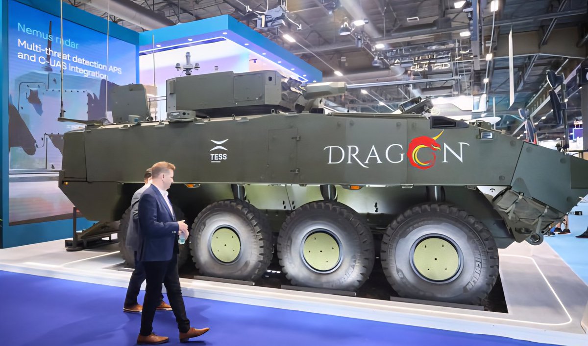 Victor35571262's tweet photo. 🚨🛡🇪🇸La Brigada Aragón I será la primera unidad pesada del Ejército de Tierra en recibir el VCR 8x8 Dragón, iniciando el relevo definitivo de los VEC-25 a finales de 2026.
👇
#Defensa #VCR8x8 #Indra #TessDefence
https://t.co/osKfLa6KGy https://t.co/MyD6aI6qTj