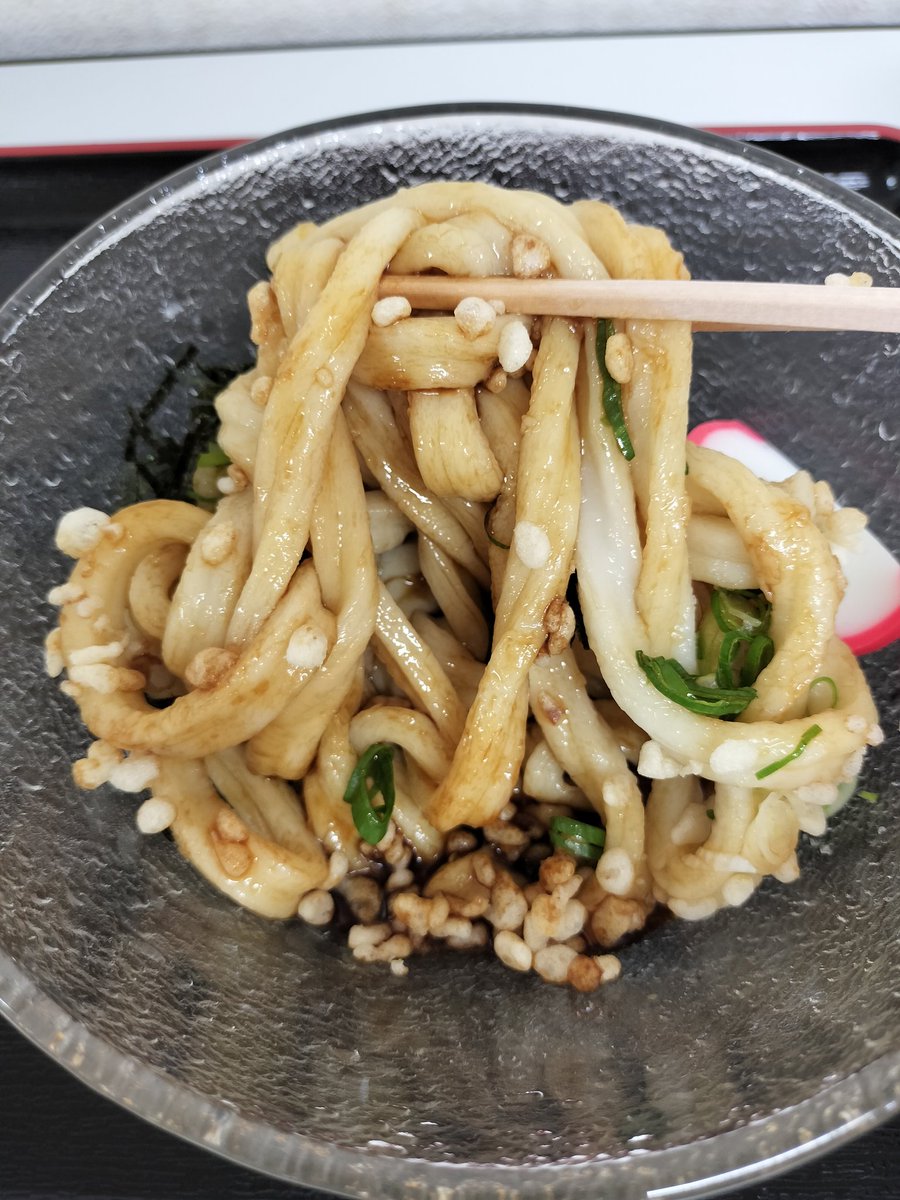 oinu2010's tweet photo. 物産展に来ていた伊勢うどん！
これがまた美味しいのです。 https://t.co/S6WC7Rzb22