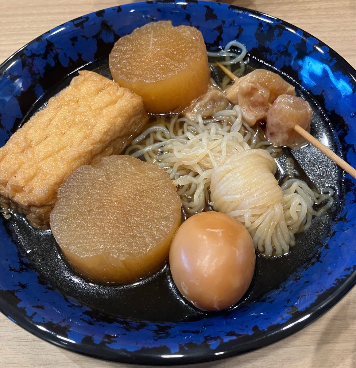polerbear_st9's tweet photo. 近くに資さんうどんができて、せっかくのなので入ってみる。おでん美味し。
（うどん食べないのかよ） https://t.co/PckAtYR2qm