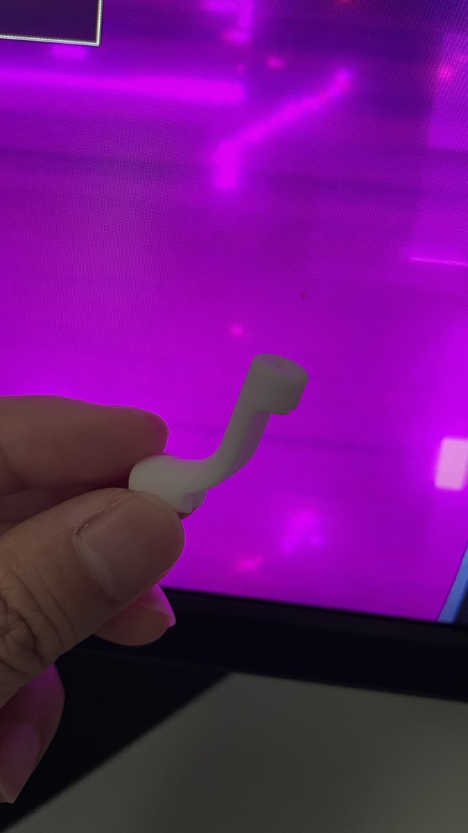 matoosh___'s tweet photo. 充電が面倒なので有線マウスデビュー
このボッキチンポつけたら有線でも快適や https://t.co/l2r83m5oaq