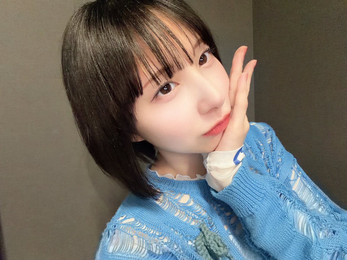 xxxskri's tweet photo. #まなこツアー2026 初日名古屋ありがとうございましたーーーーっᵕ ̥_ .̫ _ ̥ᵕっ☂️

ライブって楽しい、もっともっとみんなと楽しむぞーーーっ明日の大阪もよろしくお願いしますっᵕ ̥_ .̫ _ ̥ᵕっ🍬 https://t.co/qJpl7WUNl7