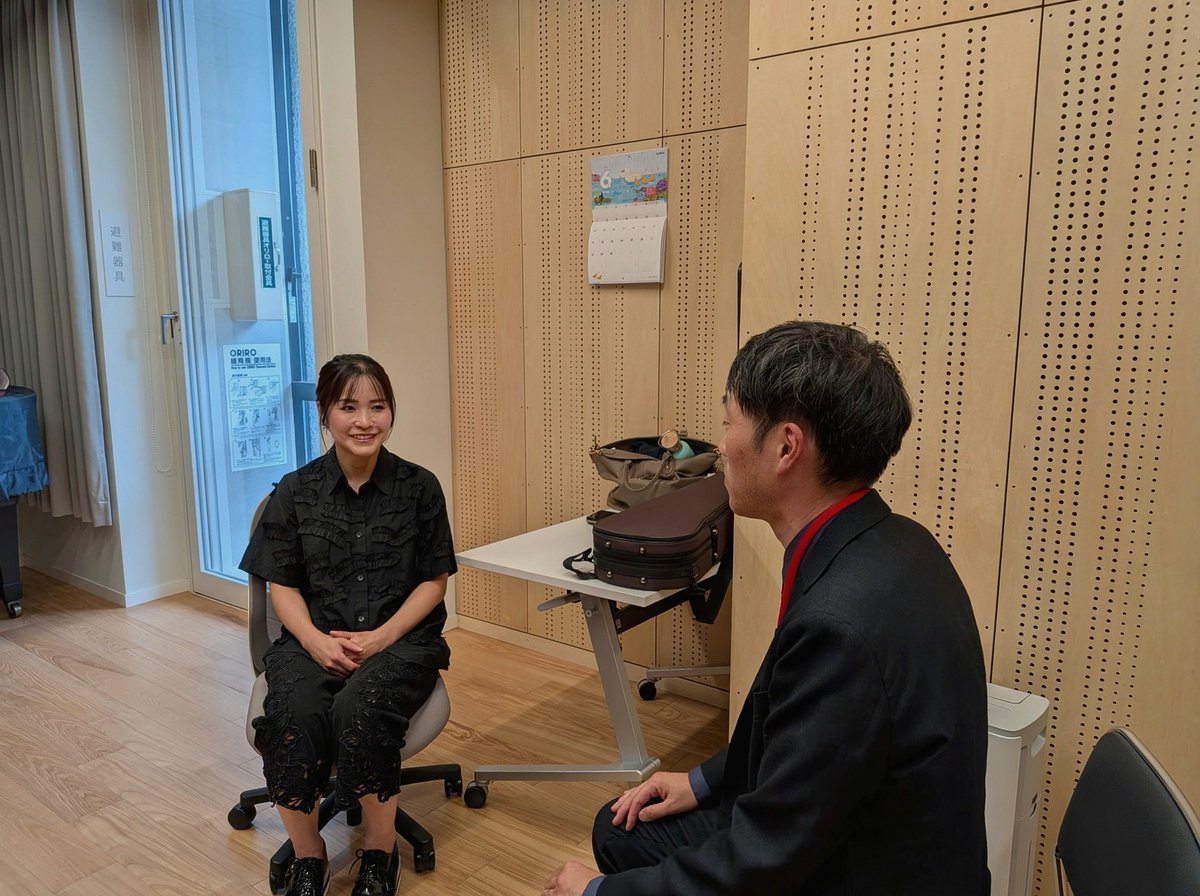 samsushanth's tweet photo. 仕事なんだから寝なさい自分 https://t.co/giiBGzMZGZ