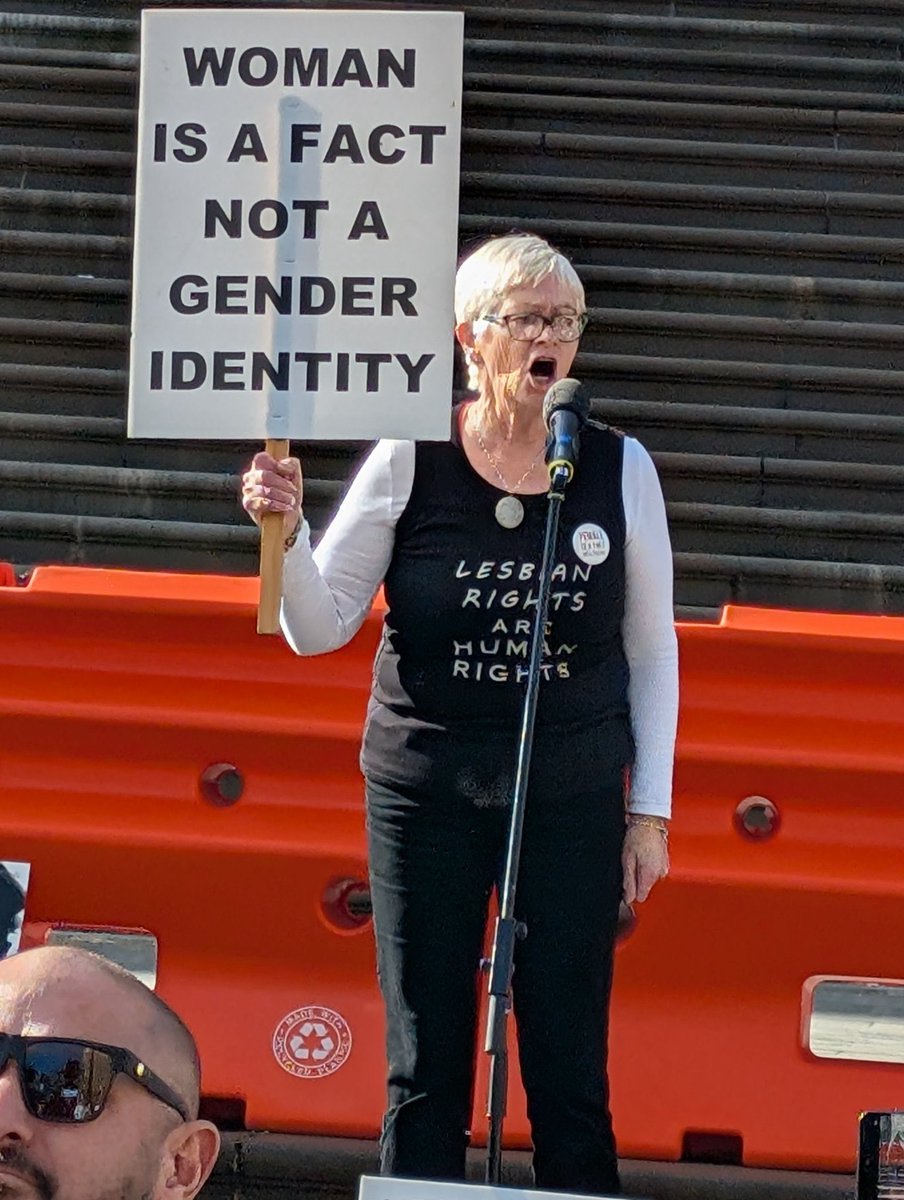 salltweets's tweet photo. No man is a woman or a lesbian. Not a single one. https://t.co/ND96qS2tVr