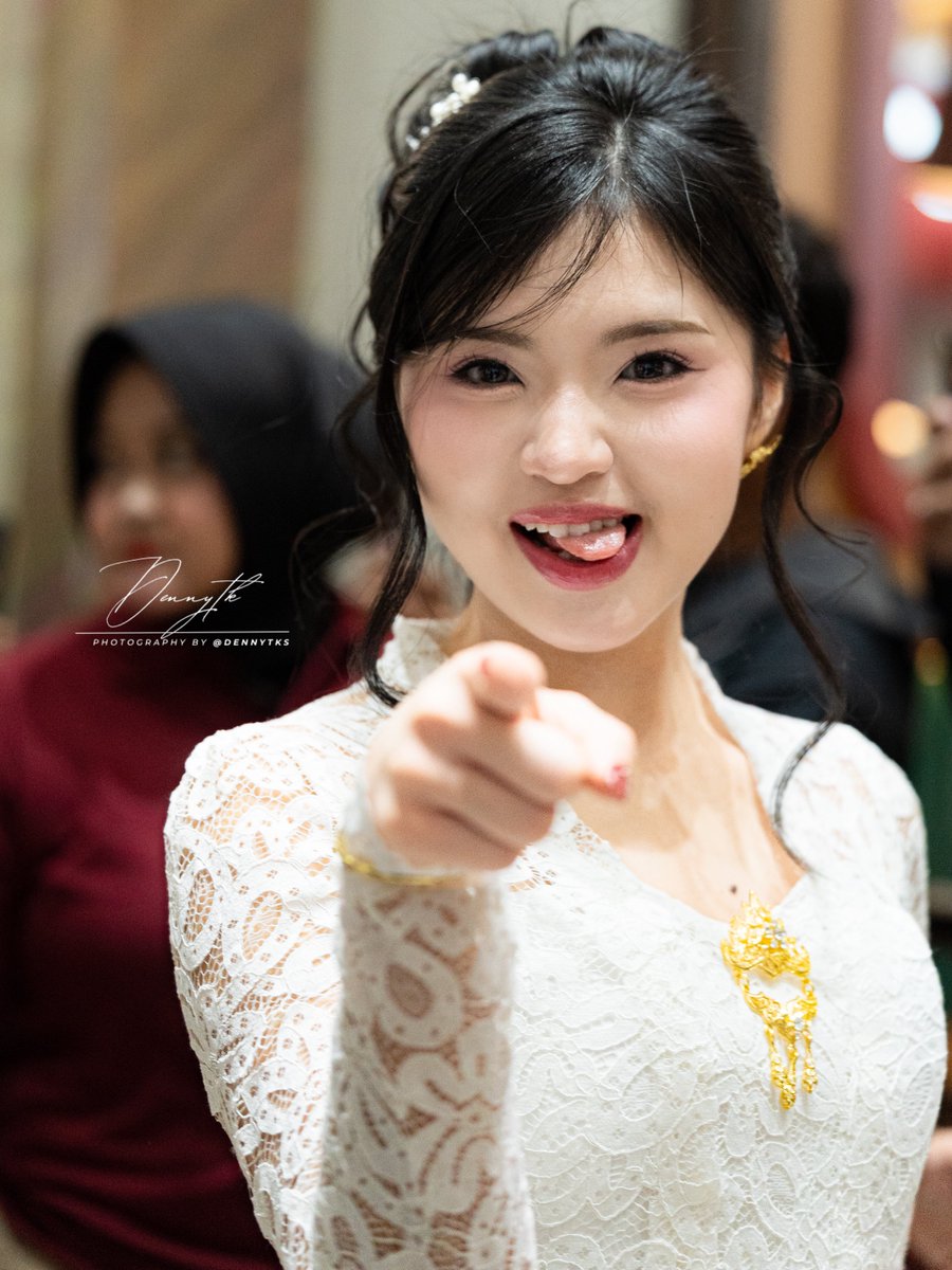 Dennytks's tweet photo. Nyuwun pangapunten @Y_CynthiaJKT48 Mbokmenawi kowe sing ndadekake aku kesemsem lan kasengsem banget marang ayumu.

040726 || MnG Theater Sementara Yogyakarta, Sleman City Hall

#Dennytk #DtkShoot #Dmoment https://t.co/RYsNvSkoOR