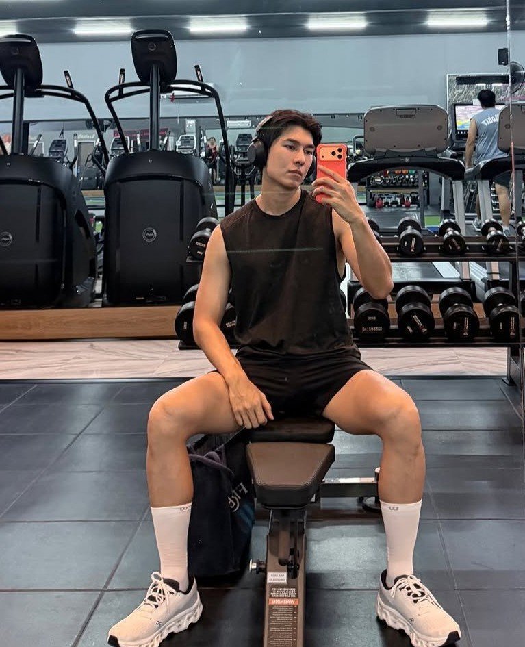 NancyNanzaa's tweet photo. กิจกรรมต่างต่างของคุณเค้า
@MSuppasit
#MewSuppasit
#มิวศุภศิษฏ์ https://t.co/uqefOjL2Mj