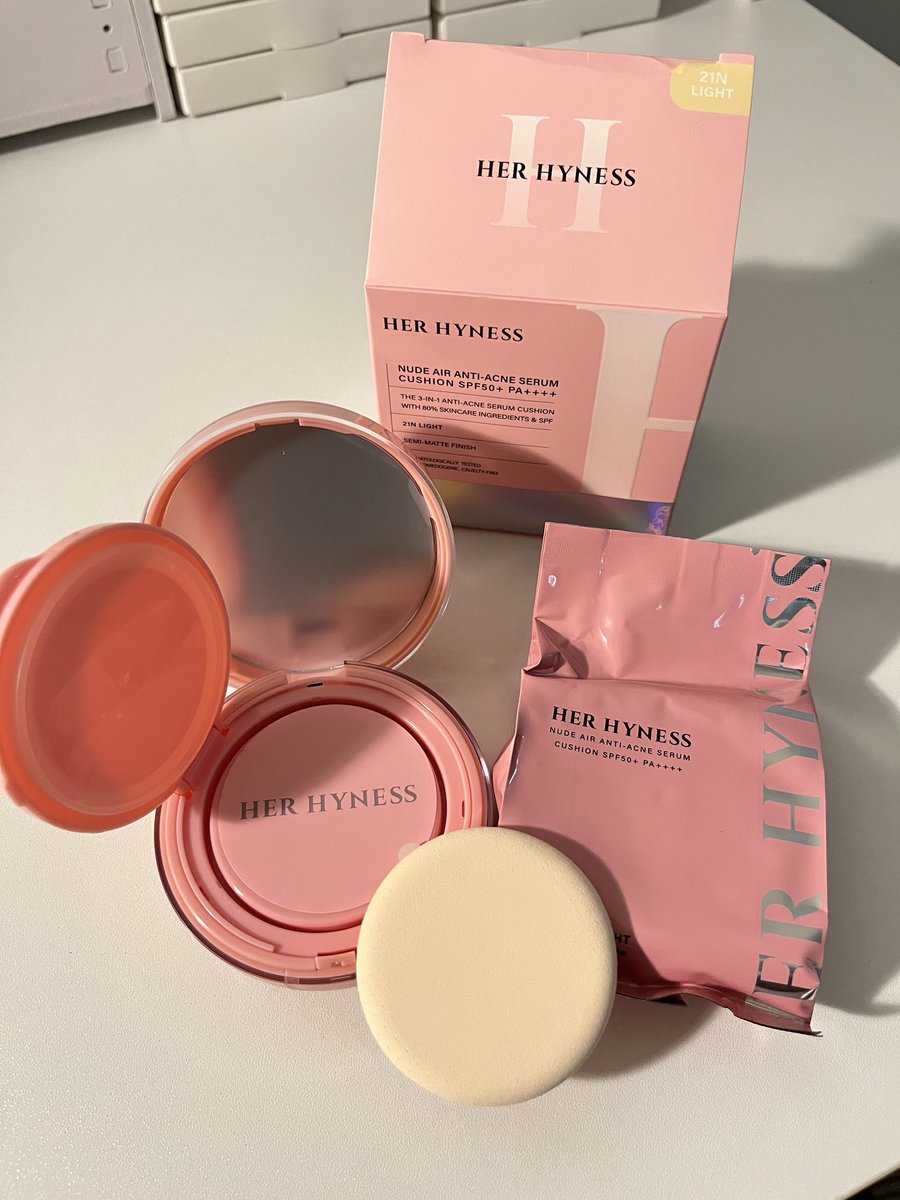 imcvibe's tweet photo. ส่งต่อ Herhyness

คุชชั่น Herhyness สี 21N ได้ตลับจริง+รีฟิล 
ลองเทสสีไป 1 ครั้ง พัฟยังไม่ได้ใช้

❗️: 159.- ส่งฟรี 🌟

#ส่งต่อสกินเเคร์ #herhyness #ส่งต่อคสอมือสอง #ส่งต่อคสอ  #ส่งต่อเครื่องสําอาง #คสอมือ2  #เครื่องสําอางค์มือสอง #ส่งต่อเครื่องสําอางค์ #คุชชั่น https://t.co/mF5AogaRoK