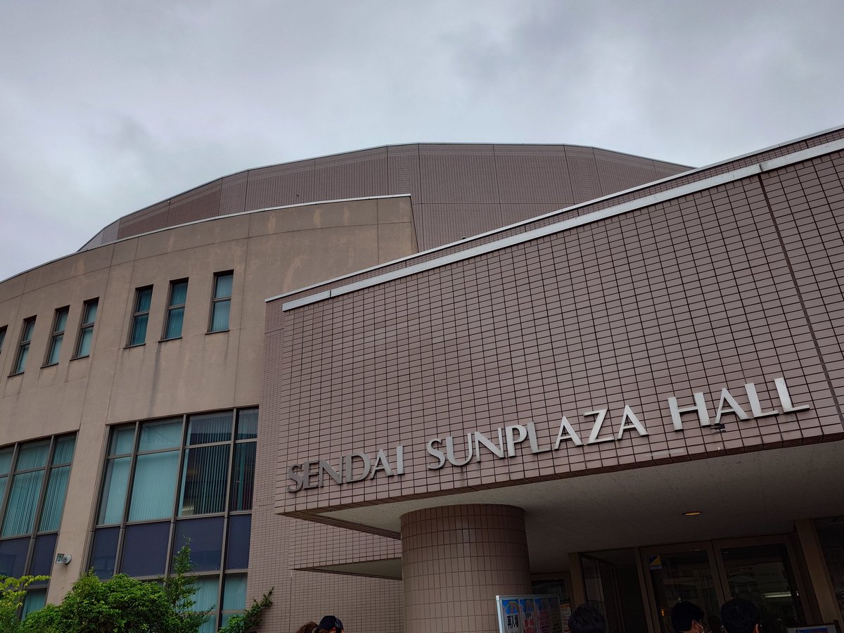 ameri_ryo's tweet photo. 今ツアーもひとつよろしく🫰 https://t.co/f3HkSFKlvl