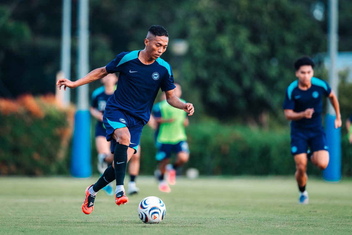 lioncitysailors's tweet photo. The grind continues. 💪
📸: @fasingapore
#allhandsondeck #lioncitysailors https://t.co/T5mjhxFXXF