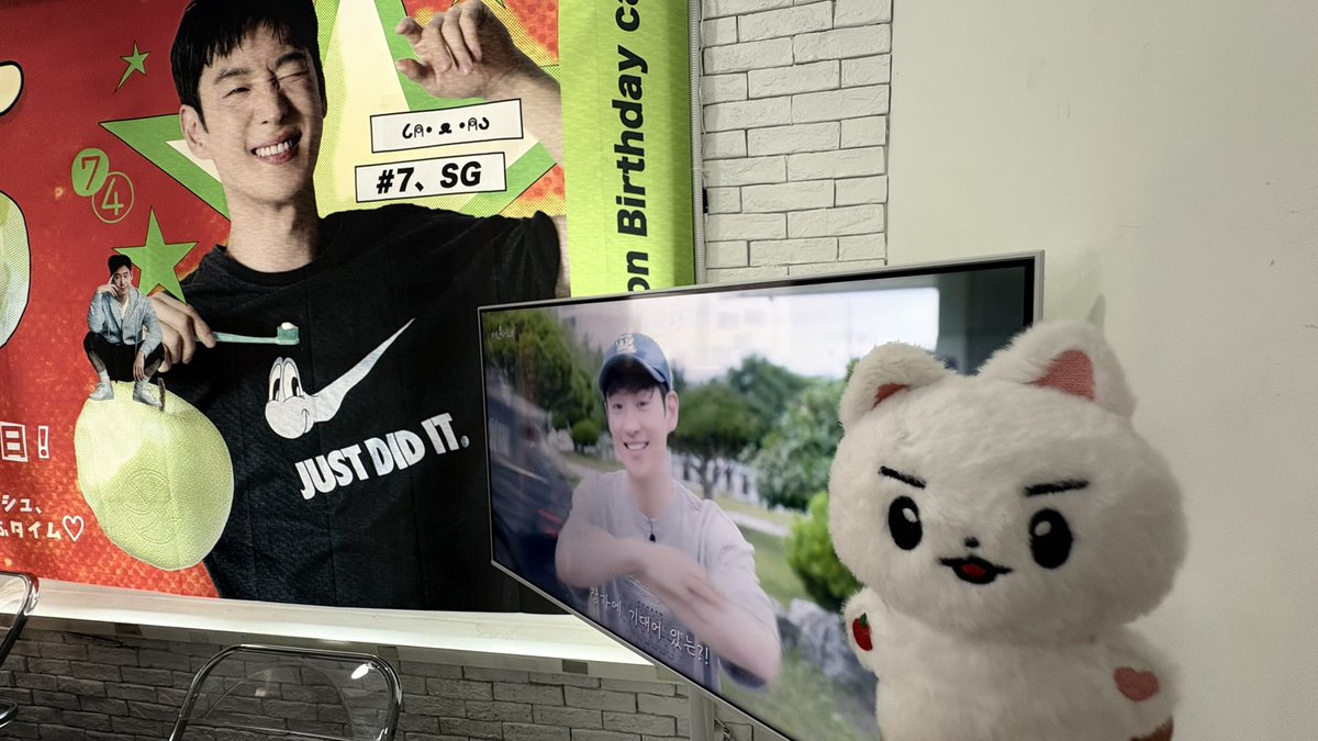 _ZZZIIN's tweet photo. 후니님 생일 축하해요
생일파티가 넘나 귀엽네요 🤯🩷 
나눔도 감사합니다! https://t.co/LyWKYcwnVw