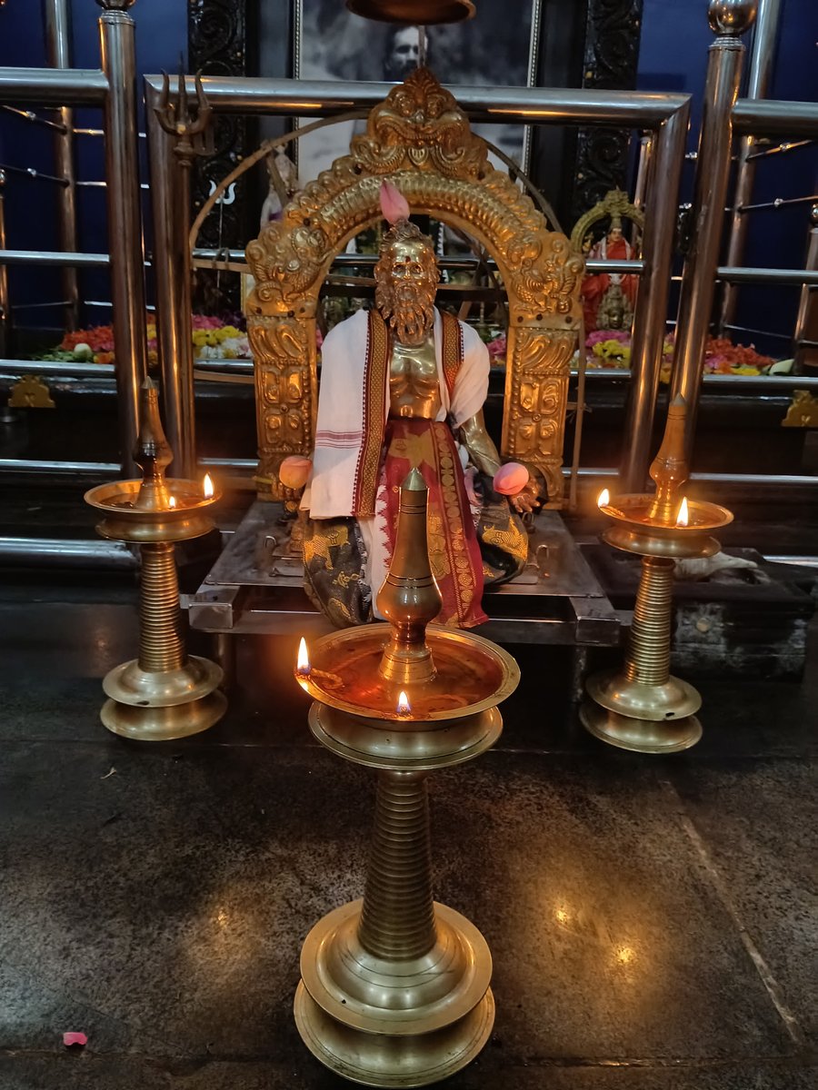 vellingiriswami's tweet photo. 04.07.2026  குருநாதரின் ஜீவசமாதியில் இன்றைய நாள் குருநாதரை தரிசிக்க வரும் பக்தர்களுக்கு பிரசாதம் தயார் செய்யப்பட்டுள்ளது.

#vellingiriswamigal
#vellingiriswami
#vellingiriswamijeevasamathi
#வெள்ளிங்கிரி_சுவாமி
#வெள்ளிங்கிரி_சுவாமிகள்_ஜீவசமாதி https://t.co/IoOH6YcKvb